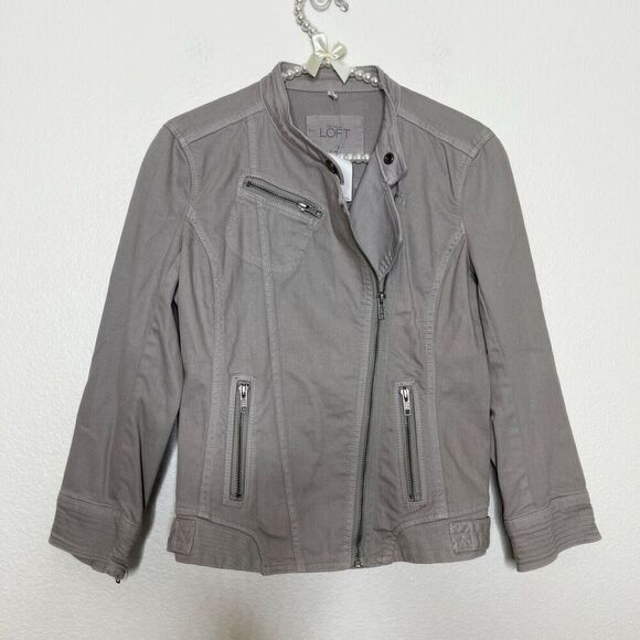 LOFT Jean Jacket Size 2 Khaki Taupe Stretch Moto Zipper Pockets Asymmetrical Zip - Picture 1 of 15
